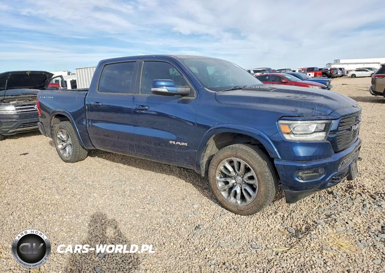 2019 Ram 1500 Laramie VIN:1C6SRFJT0KN904681 - 4