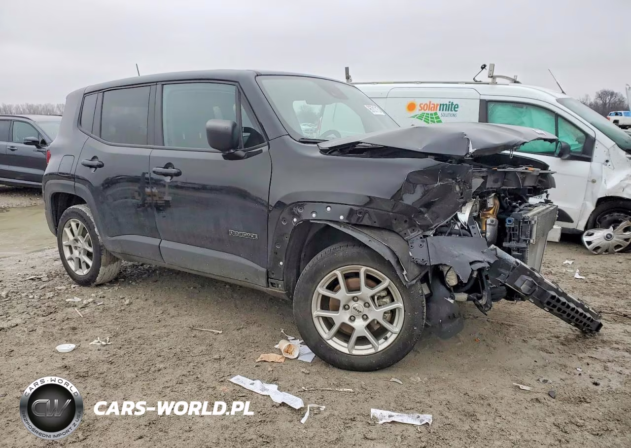 2023 Jeep Renegade Latitude VIN:ZACNJDB1XPPP61412 - 4