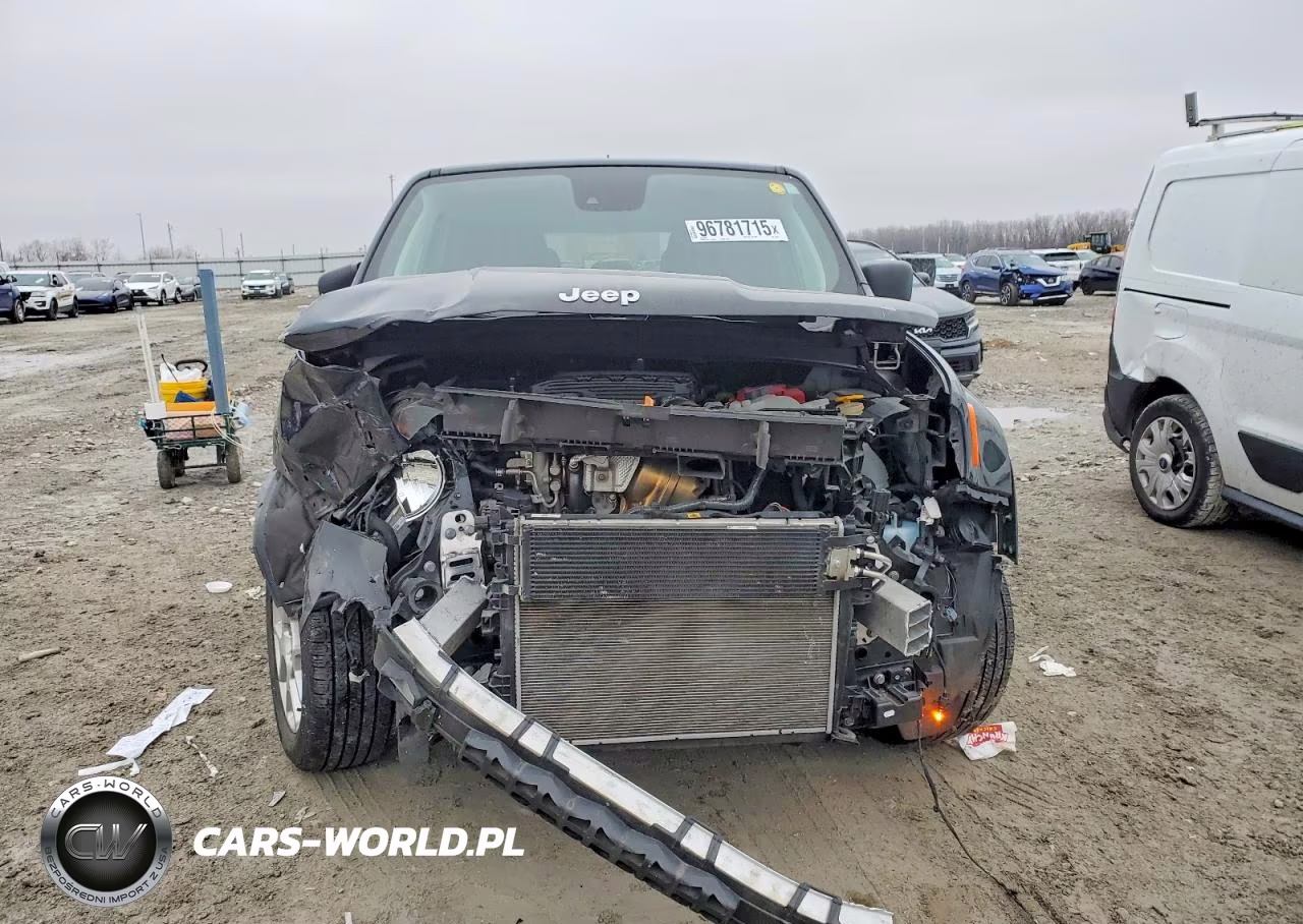 2023 Jeep Renegade Latitude VIN:ZACNJDB1XPPP61412 - 5