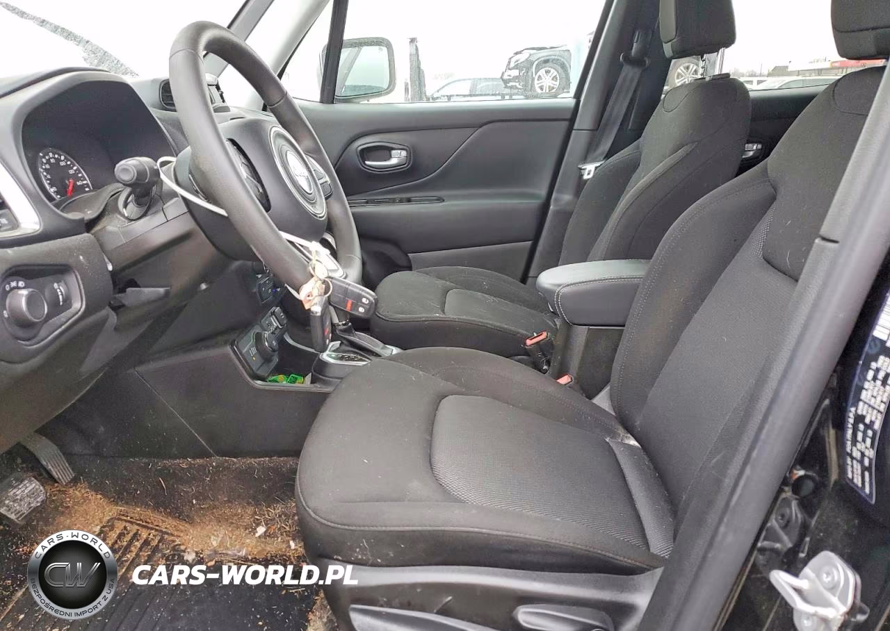 2023 Jeep Renegade Latitude VIN:ZACNJDB1XPPP61412 - 7