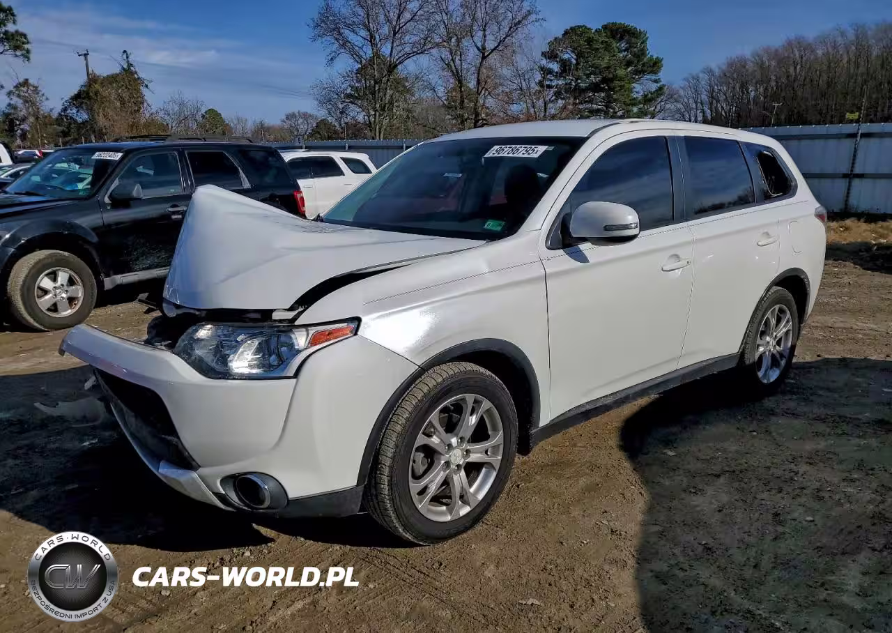 2015 Mitsubishi Outlander Se