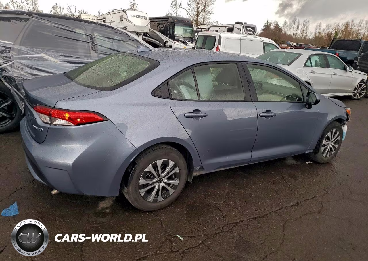 2022 Toyota Corolla VIN:JTDEAMDE1NJ039620 - 3