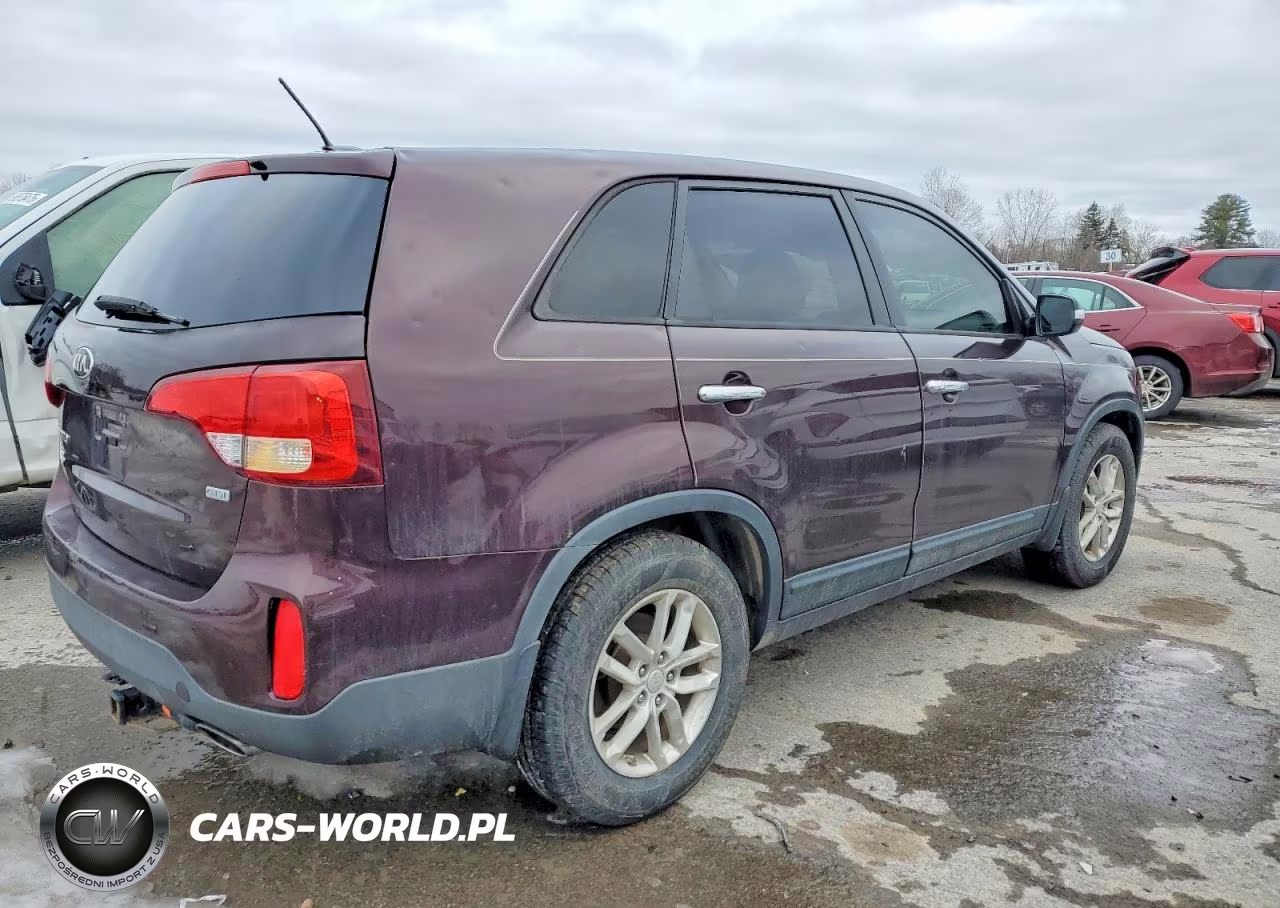 2015 Kia Sorento Lx VIN:5XYKT3A66FG578921 - 3