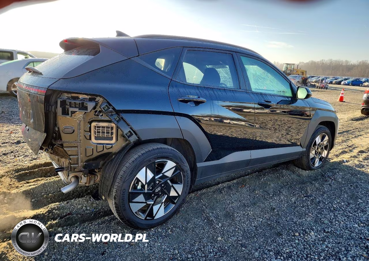 2025 Hyundai Kona Sel VIN:KM8HB3AB6SU303970 - 3