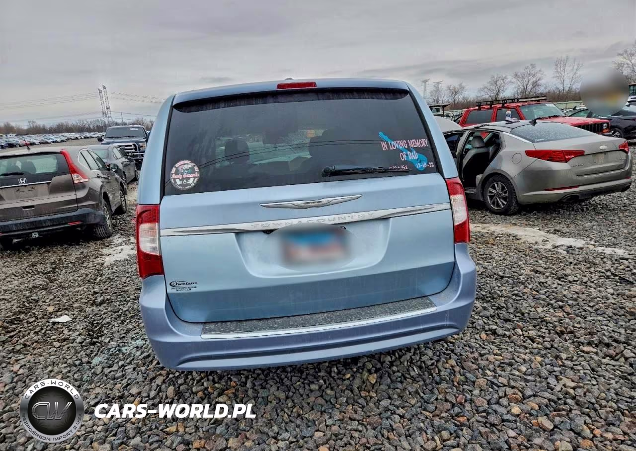 2013 Chrysler Town & Country Touring VIN:2C4RC1BG3DR646711 - 6
