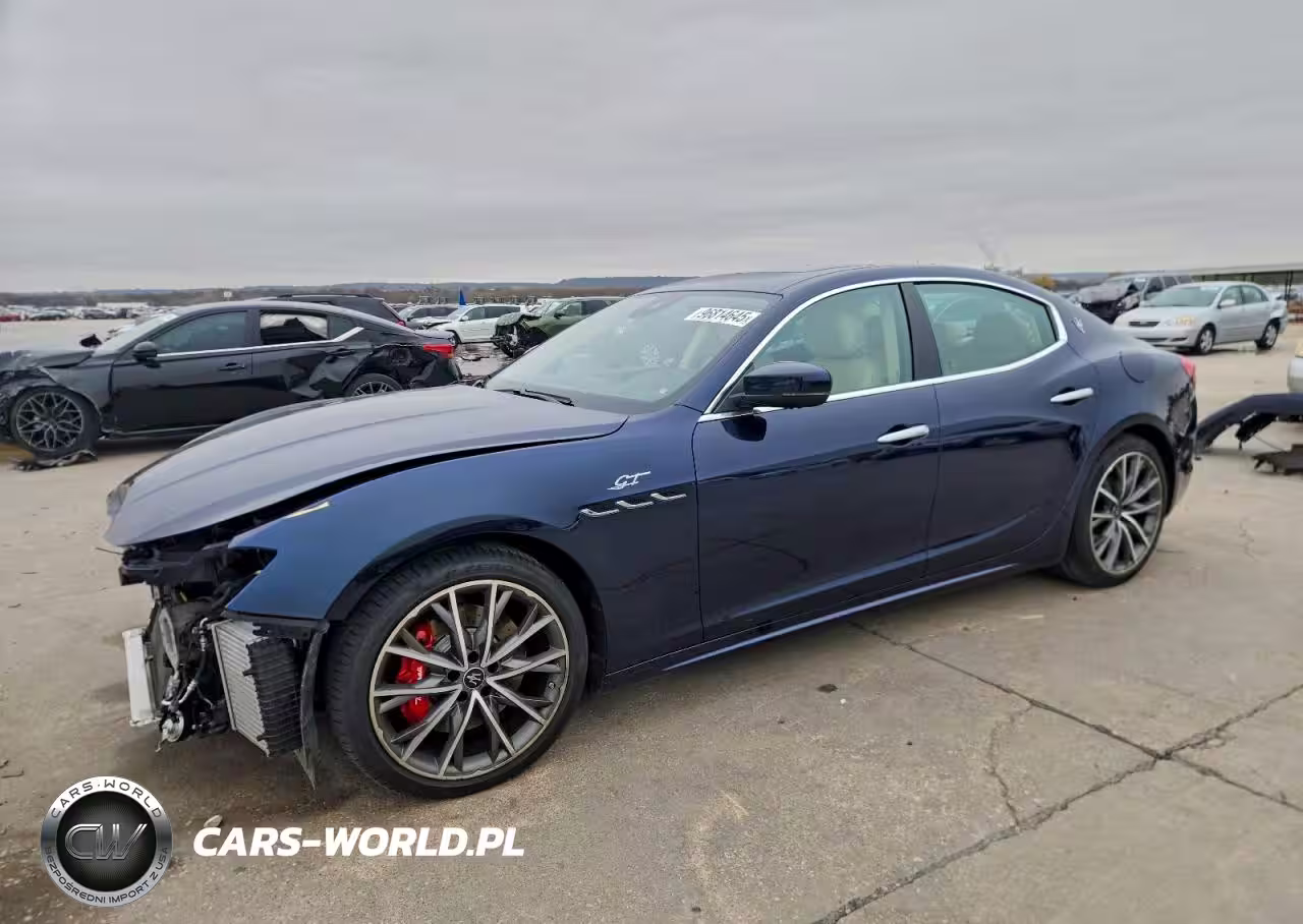 2022 Maserati Ghibli Base