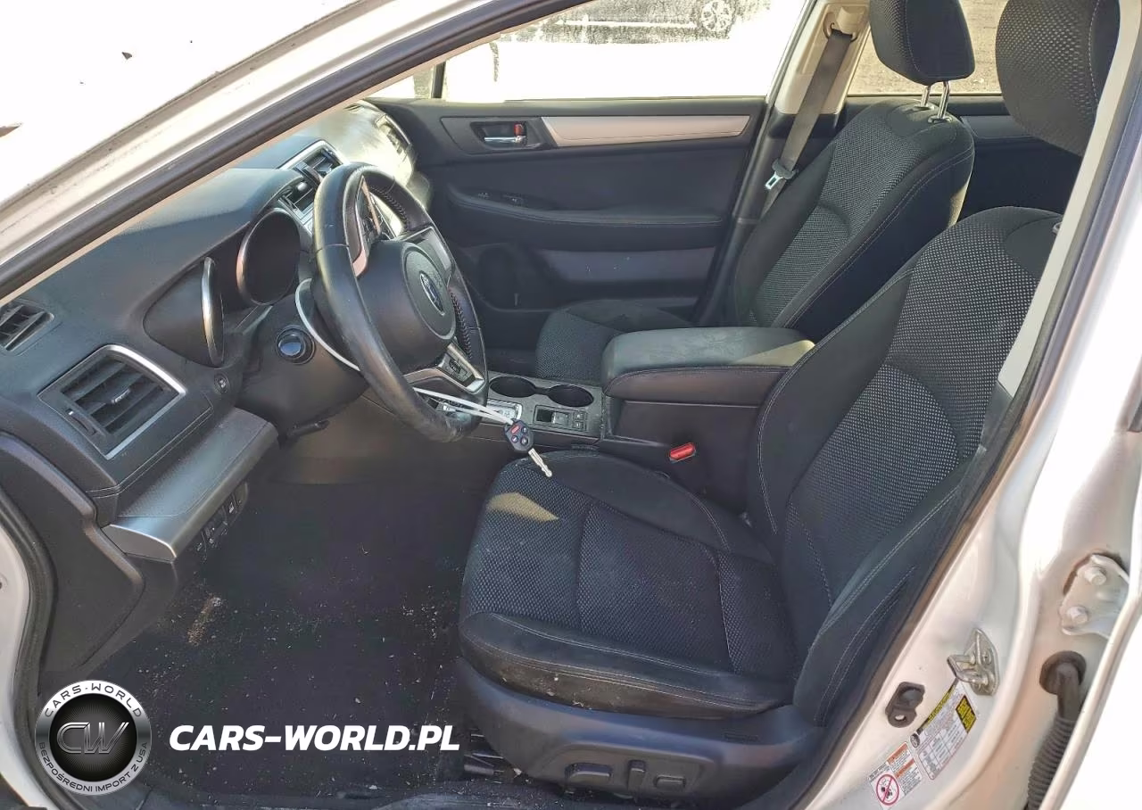 2018 Subaru Outback 2.5I Premium VIN:4S4BSAFC5J3253420 - 7