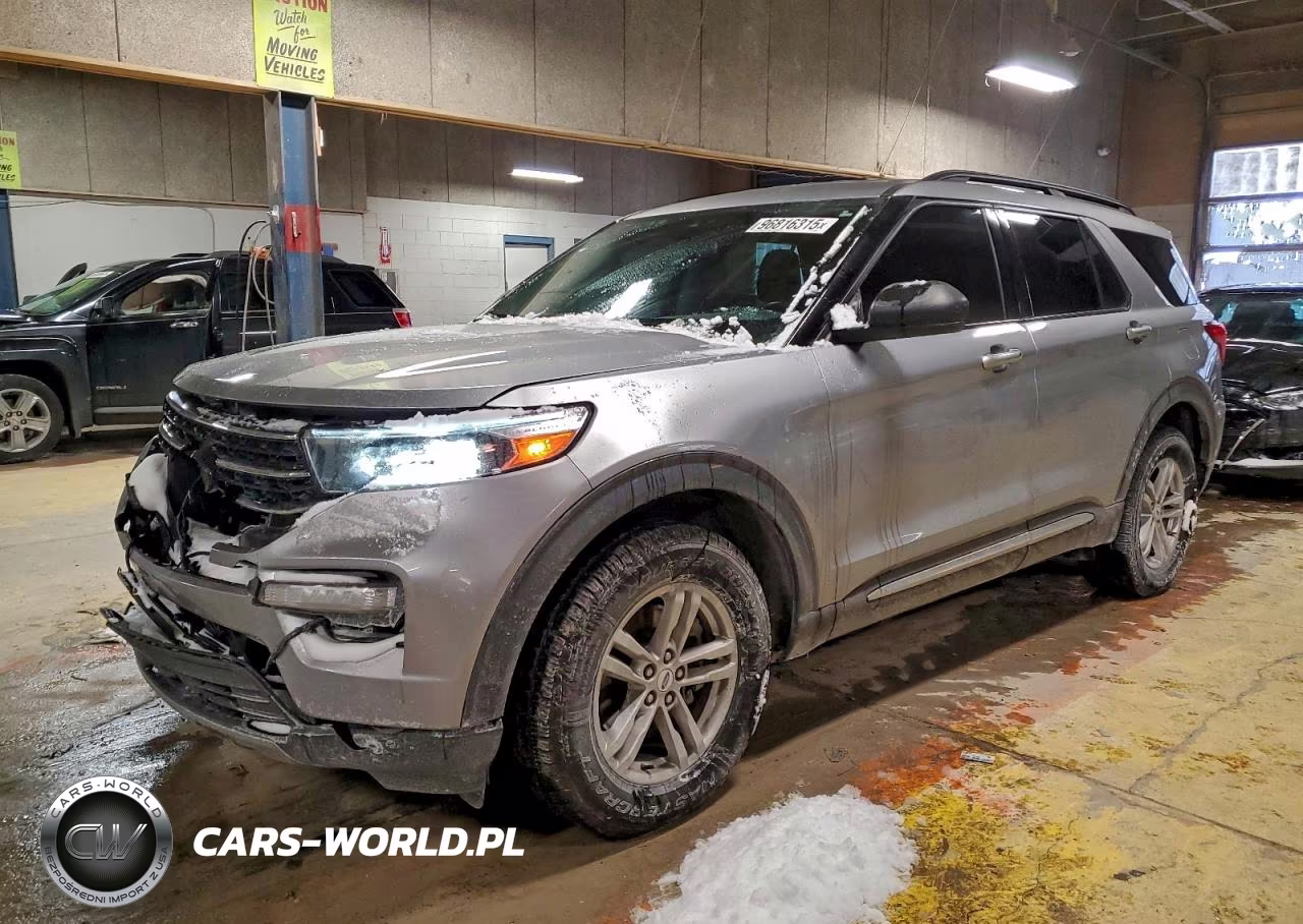 2021 Ford Explorer Xlt