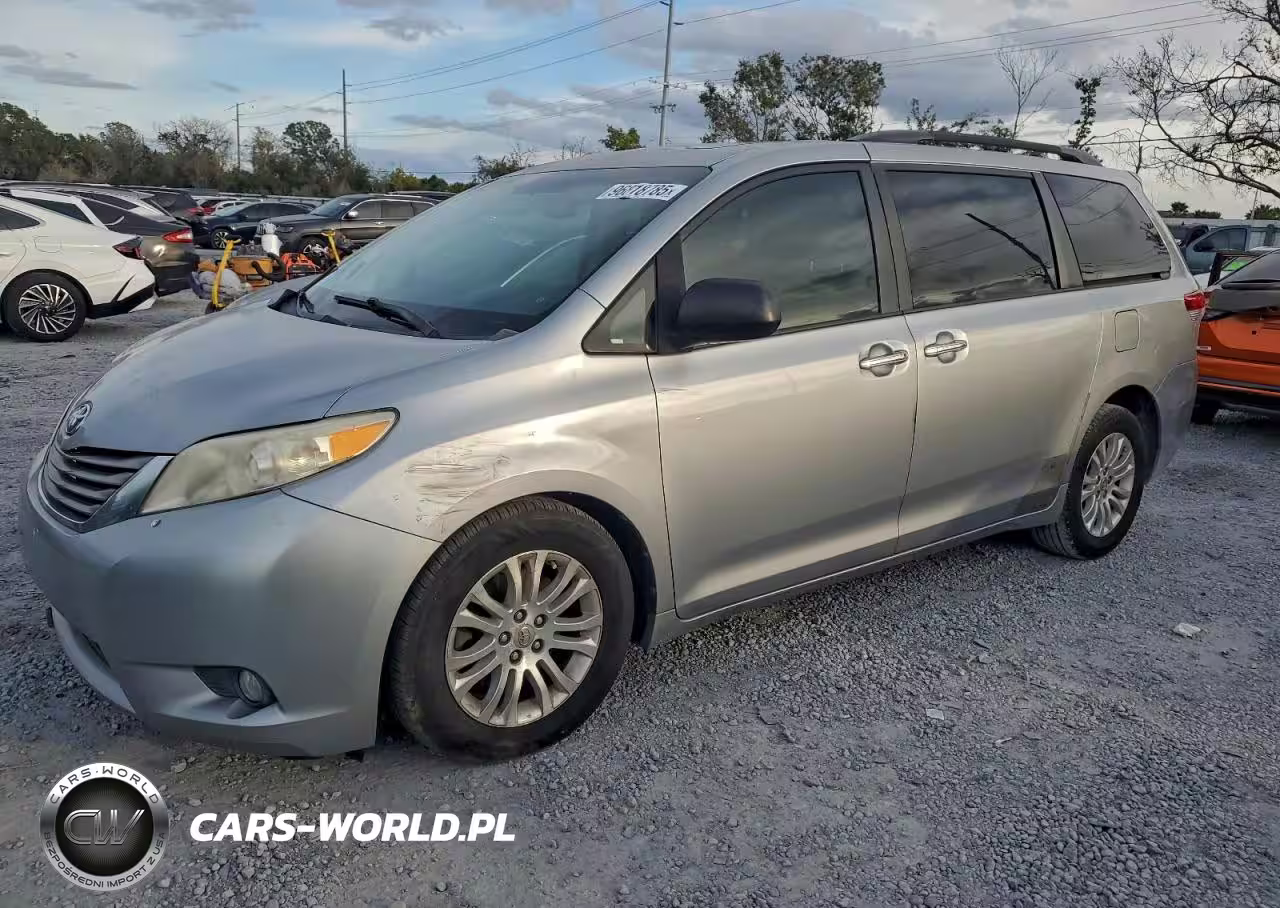 2011 Toyota Sienna Xle