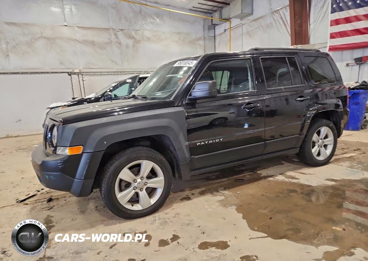 2016 Jeep Patriot Latitude VIN:1C4NJPFA0GD640322 - 1