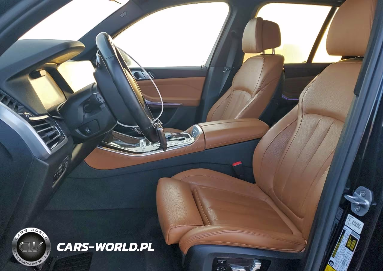 2019 BMW X5 xDrive50I VIN:5UXJU2C5XKLN65951 - 7