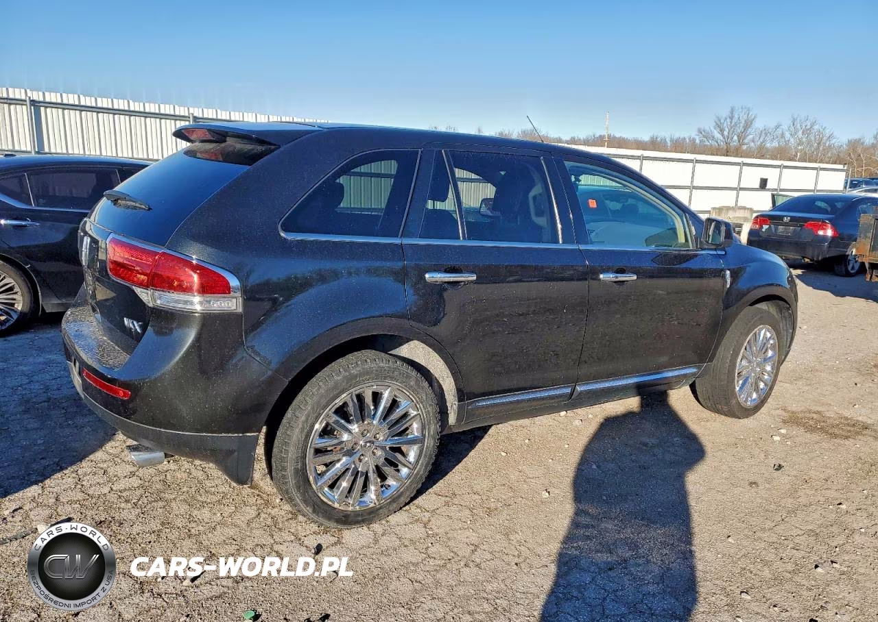 2011 Lincoln Mkx VIN:2LMDJ6JK8BBJ13049 - 3