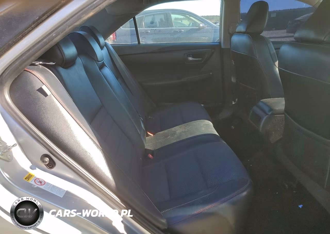 2016 Toyota Camry Le VIN:4T1BF1FK2GU134402 - 10