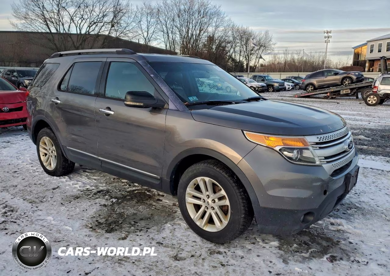 2012 Ford Explorer VIN:1FMHK8D83CGA22707 - 4