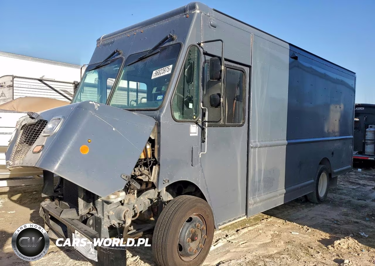 2020 Freightliner Mt 45G Delivery Truck