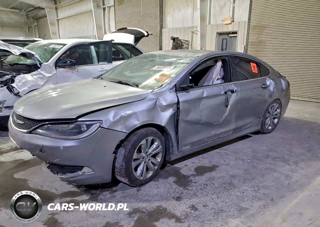 2015 Chrysler 200 Limited
