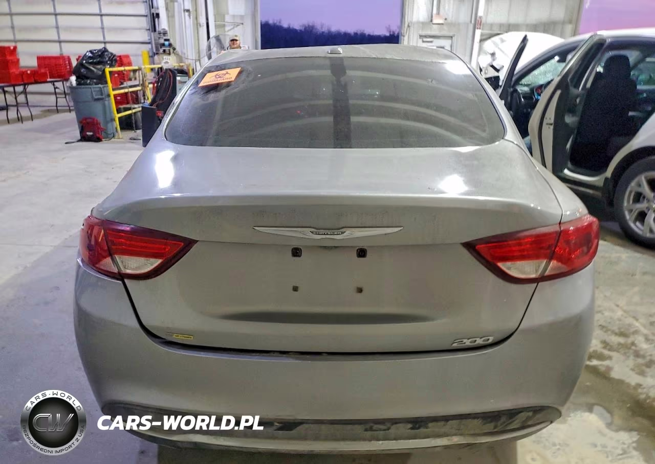 2015 Chrysler 200 Limited VIN:1C3CCCABXFN590228 - 6