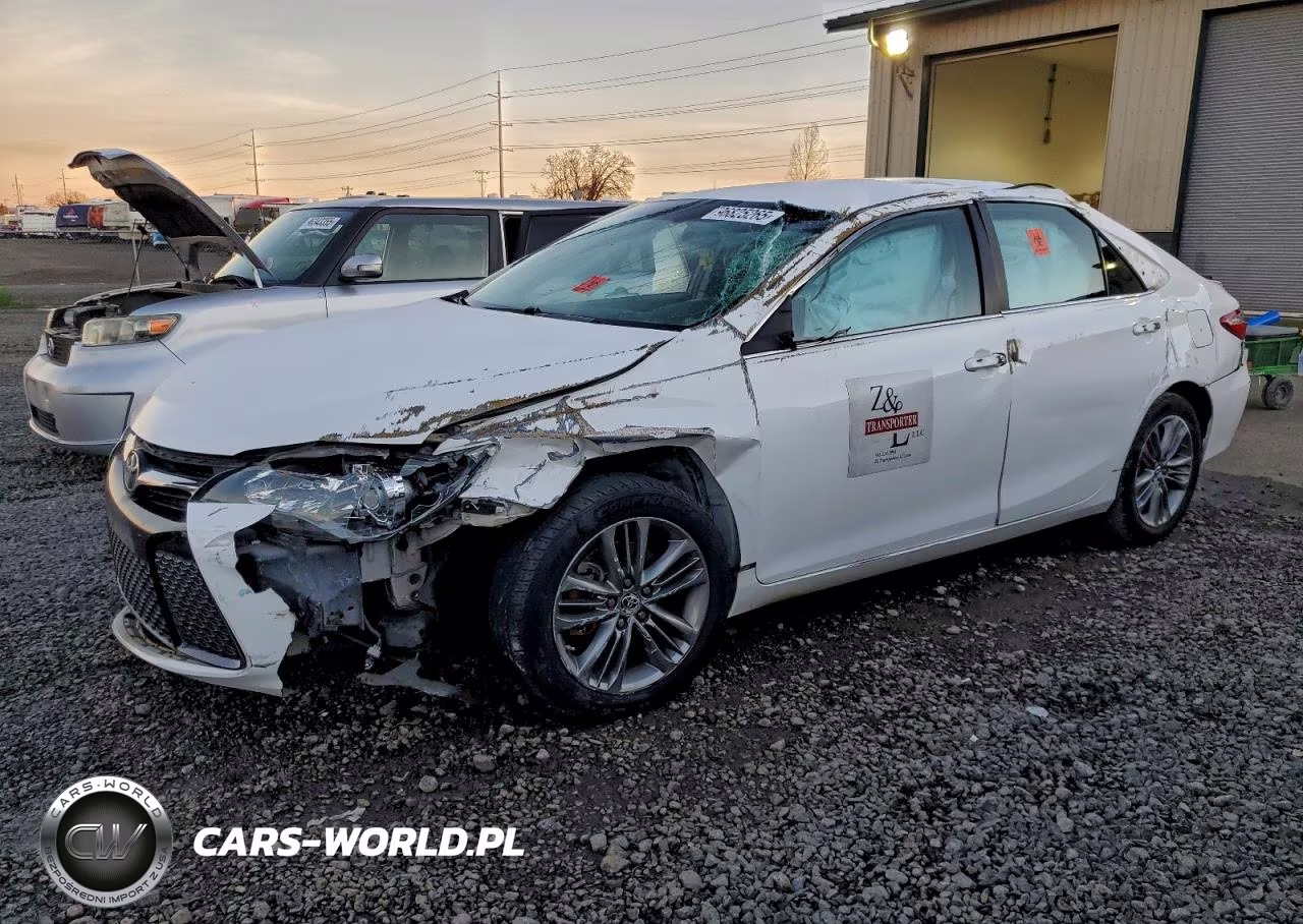 2015 Toyota Camry Le