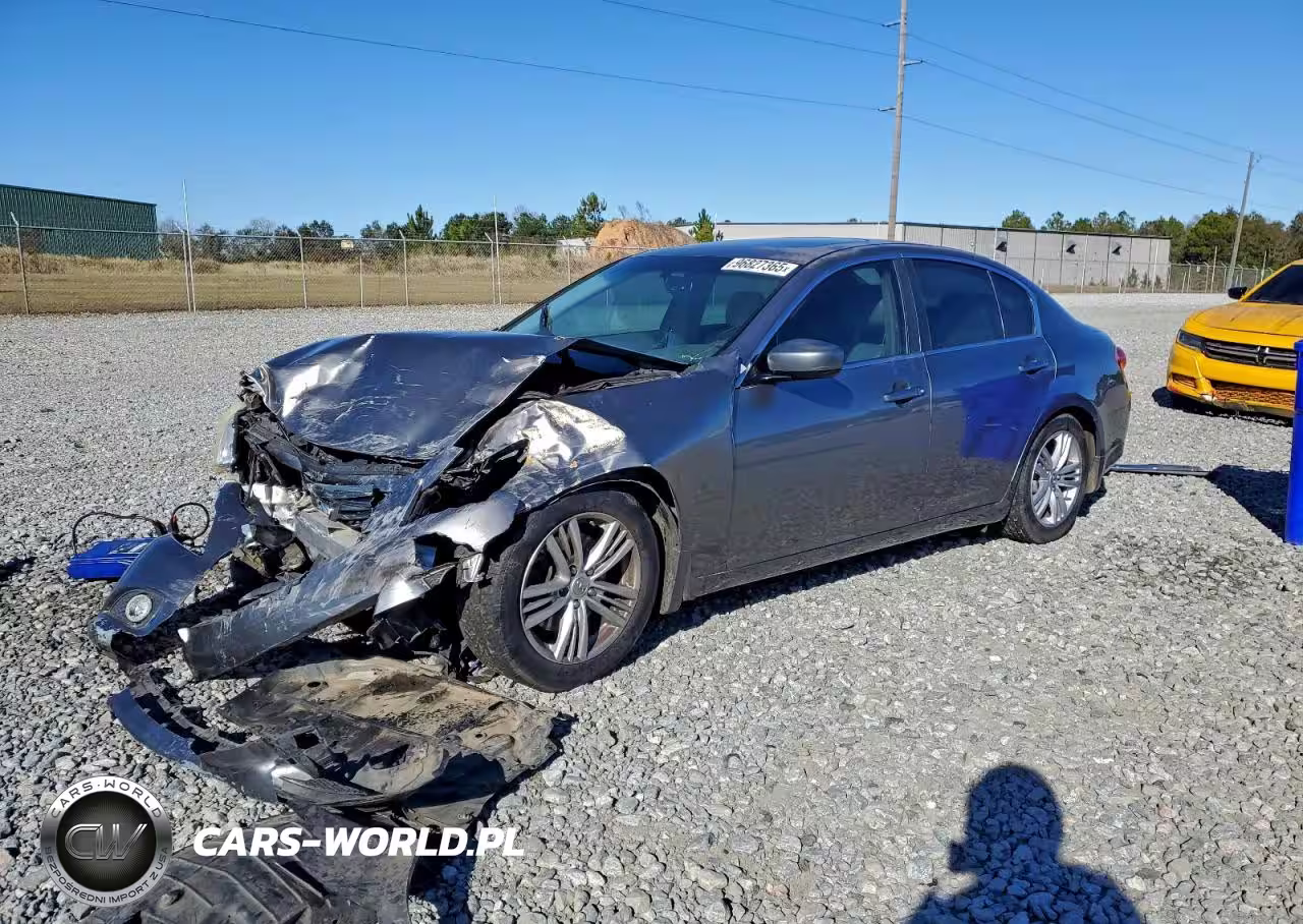2013 Infiniti G37 Base