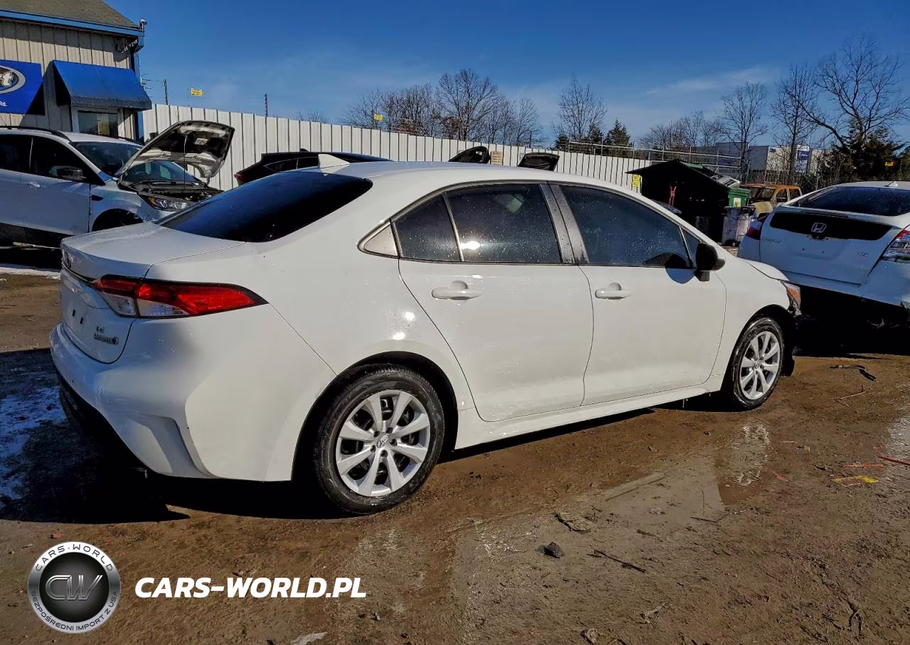 2024 Toyota Corolla Le VIN:JTDBCMFE8R3030336 - 3