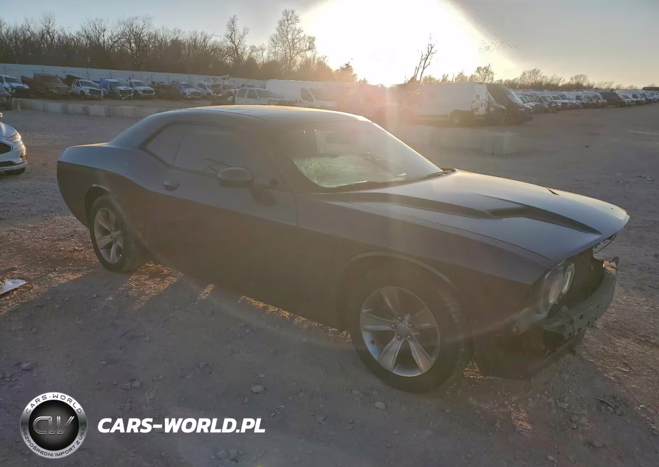 2015 Dodge Challenger Sxt VIN:2C3CDZAG4FH904959 - 4