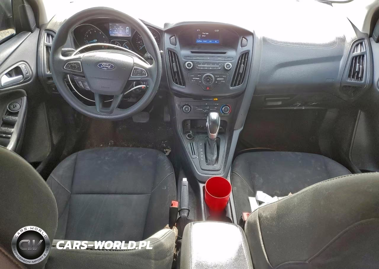 2015 Ford Focus Se VIN:1FADP3F2XFL312671 - 8