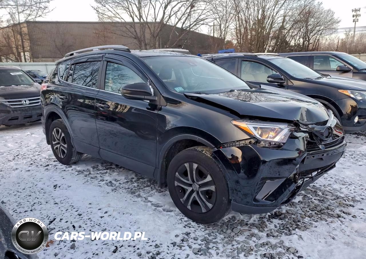 2017 Toyota Rav4 Le VIN:2T3BFREVXHW602072 - 4