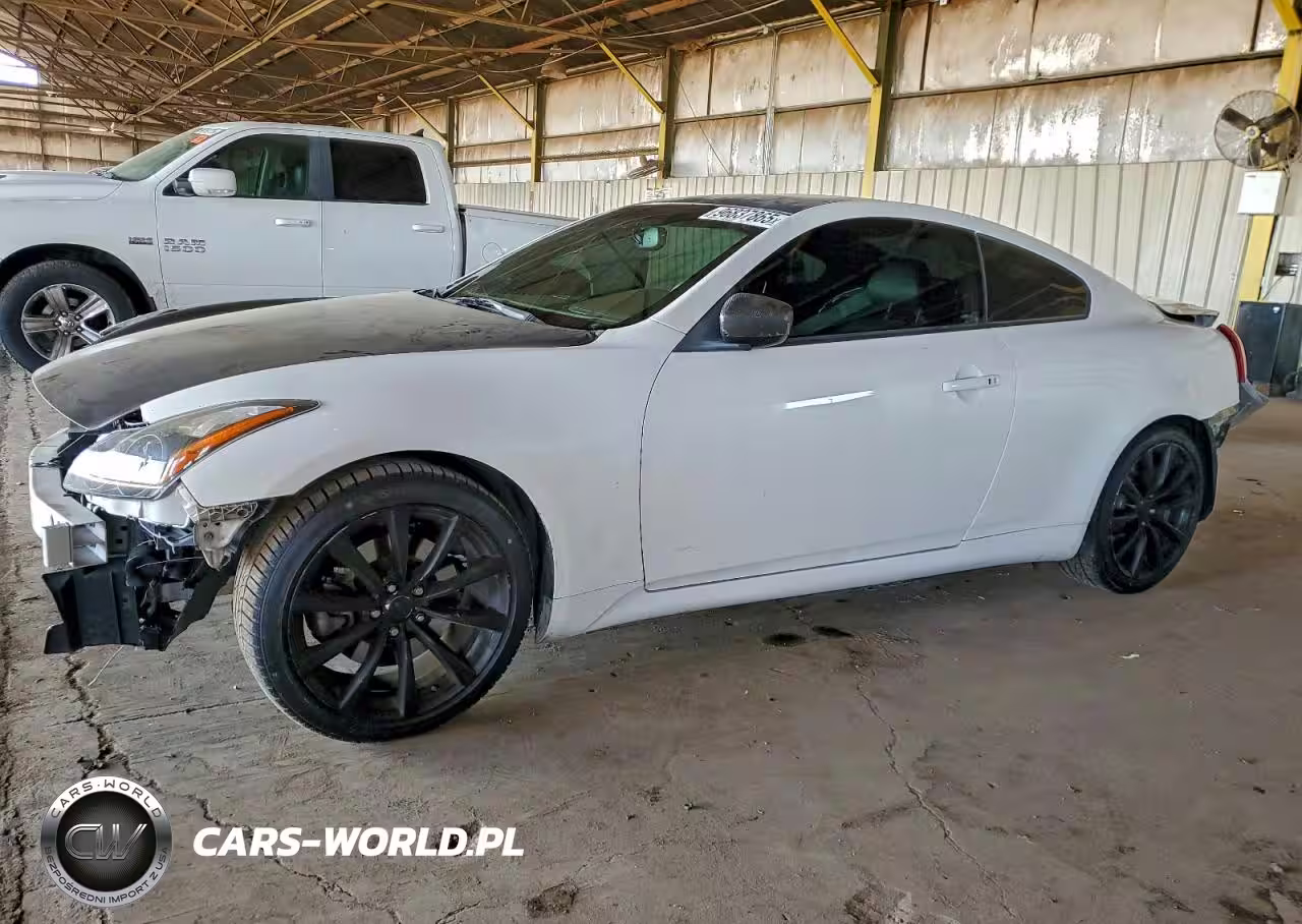 2009 Infiniti G37 Base