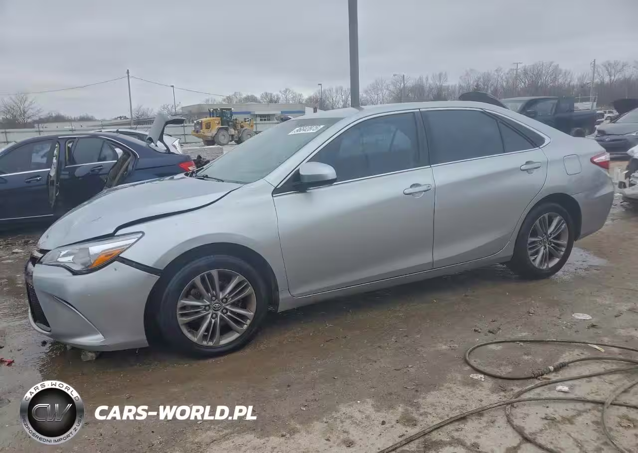 2015 Toyota Camry Le