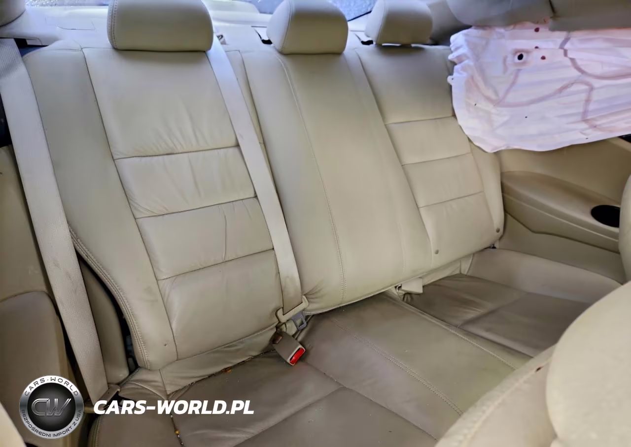 2011 Honda Accord Exl VIN:1HGCS2B82BA003468 - 10