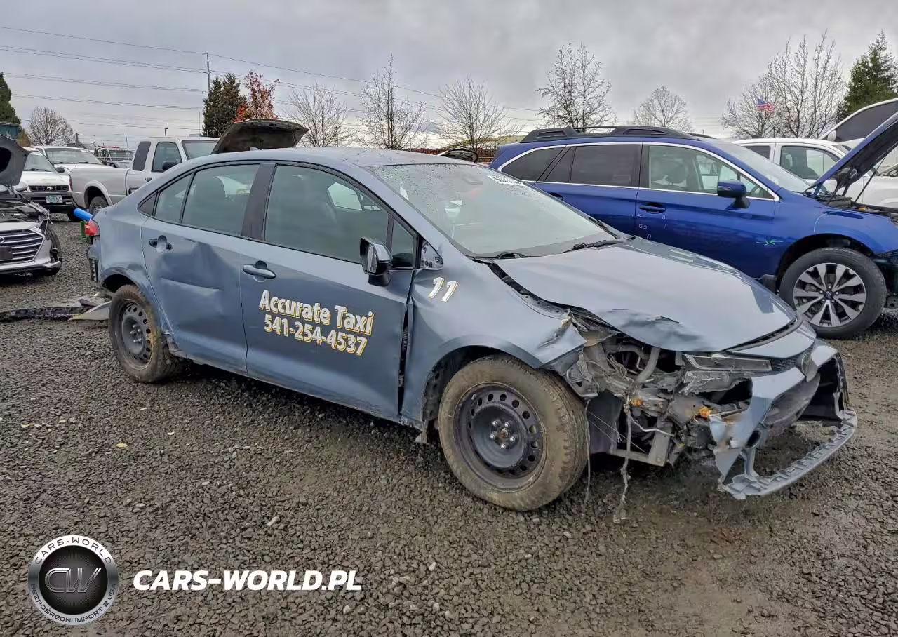 2020 Toyota Corolla Le VIN:5YFEPRAE2LP114284 - 4
