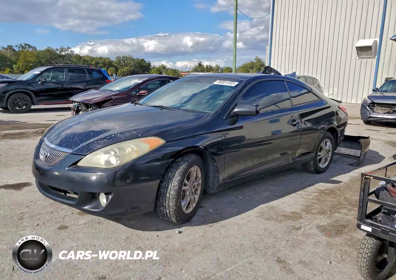 2005 Toyota Camry Solara Se