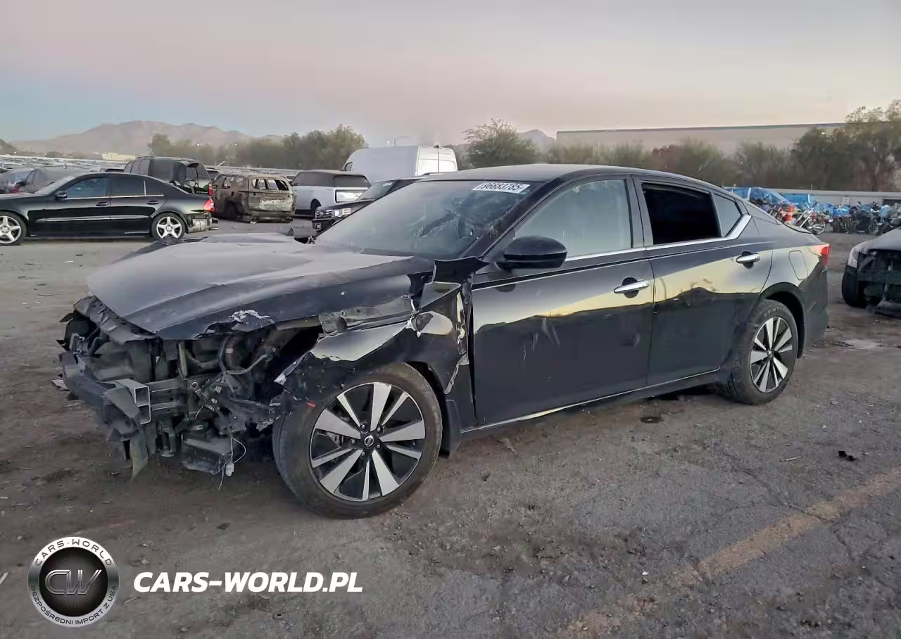 2021 Nissan Altima Sv