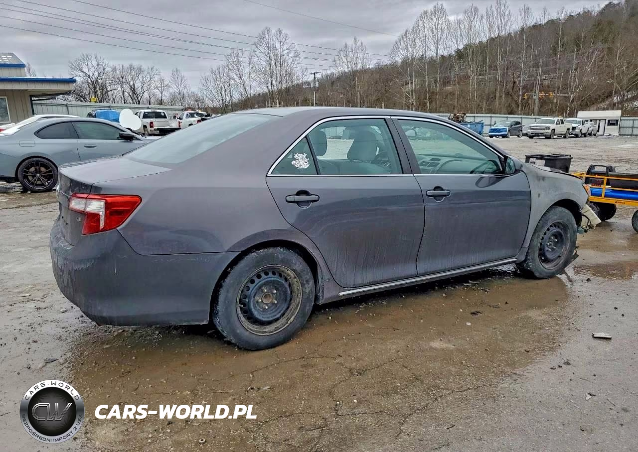 2014 Toyota Camry L VIN:4T4BF1FK9ER398333 - 3