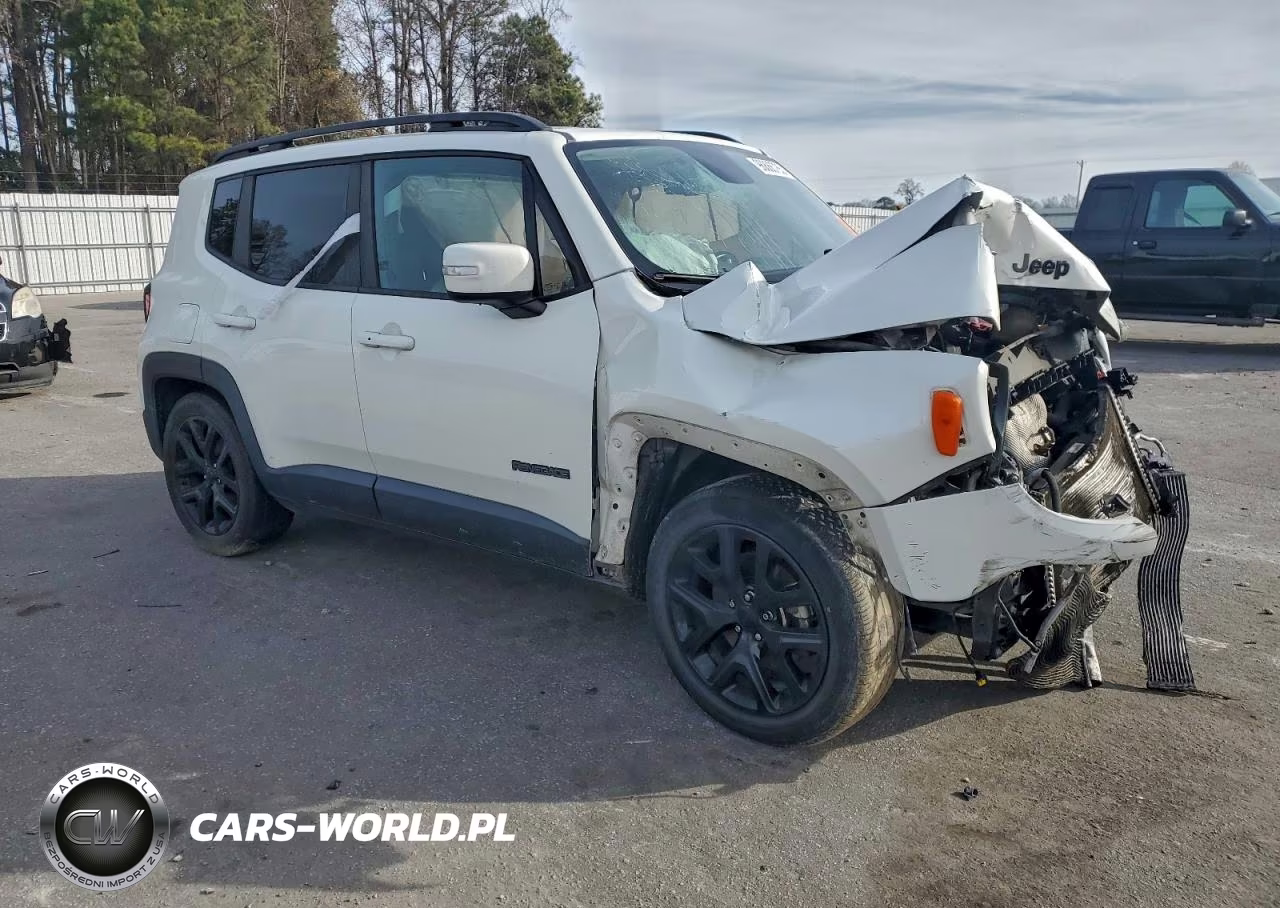 2018 Jeep Renegade Latitude VIN:ZACCJABB8JPH32452 - 4