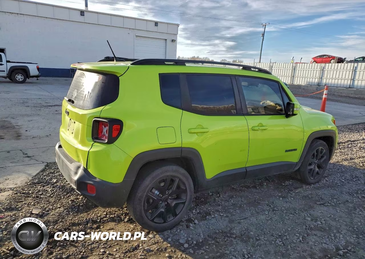 2017 Jeep Renegade Latitude VIN:ZACCJABB5HPF75652 - 3