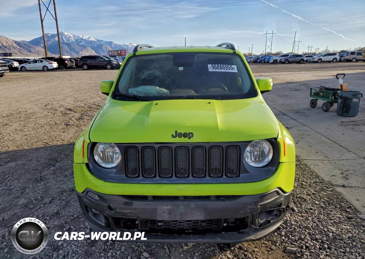 2017 Jeep Renegade Latitude VIN:ZACCJABB5HPF75652 - 5