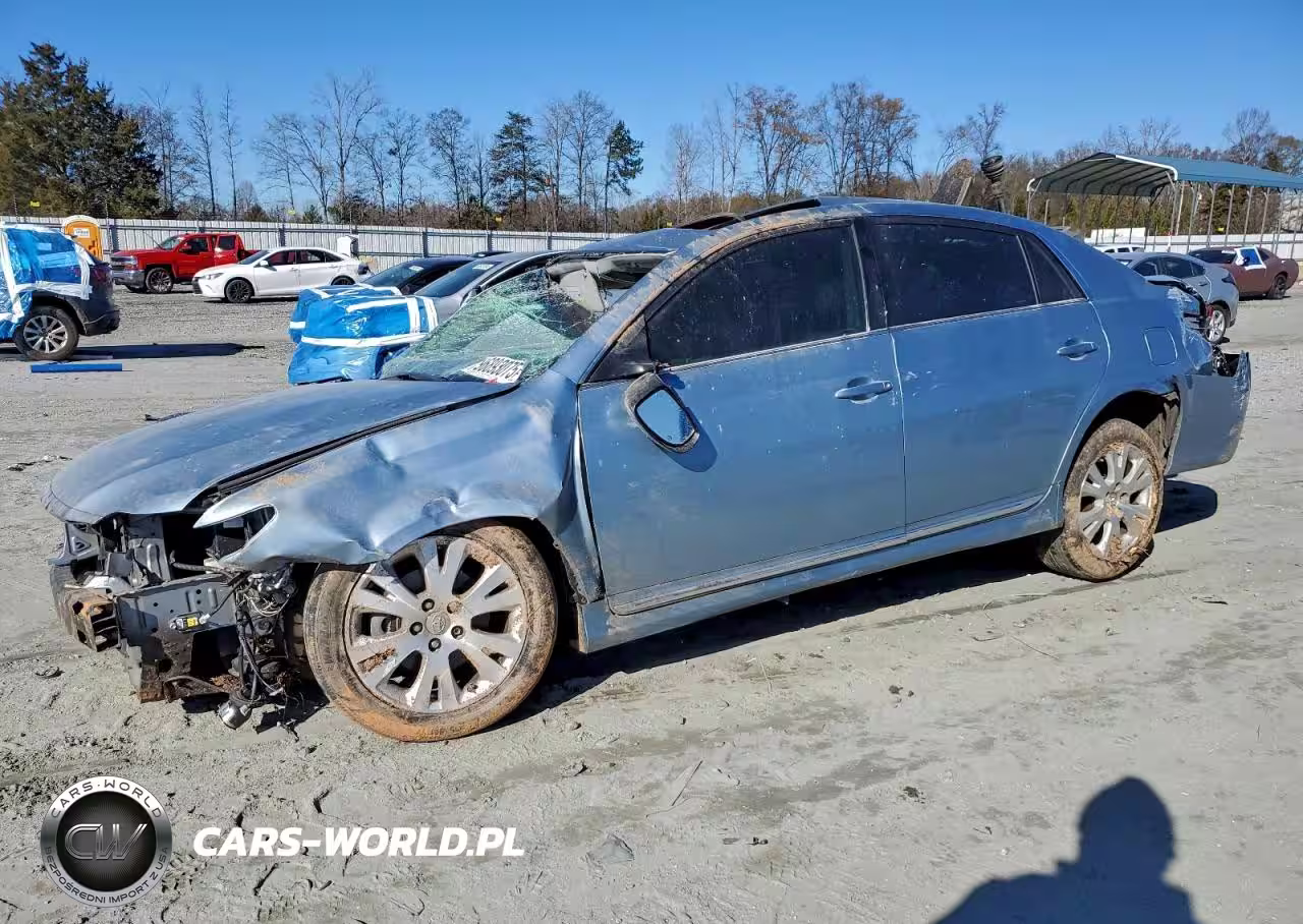 2011 Toyota Avalon Base