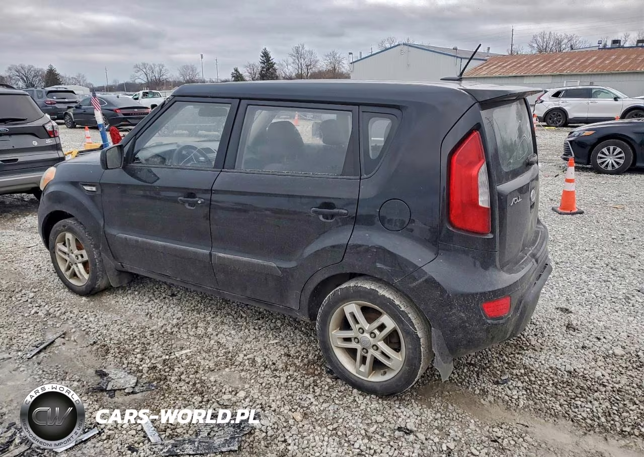 2012 Kia Soul VIN:KNDJT2A57C7747799 - 2