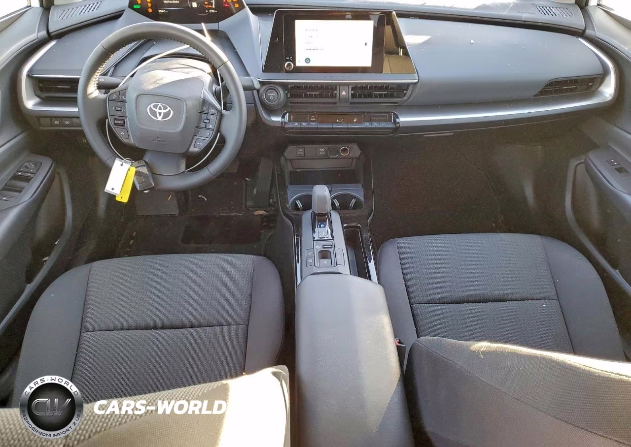 2026 Toyota Prius Le VIN:JTDACAAU9T3068108 - 8