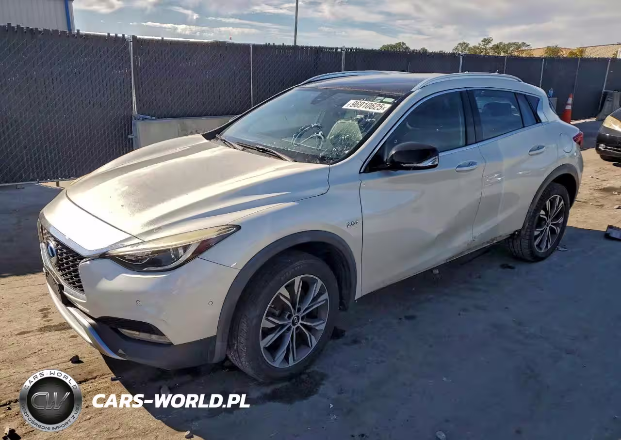 2017 Infiniti Qx30 Base