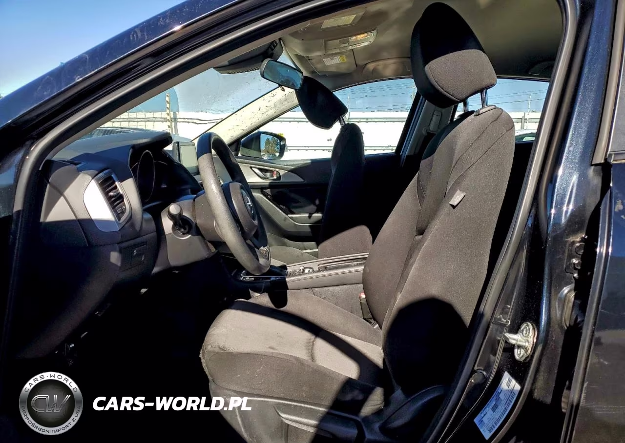 2018 Mazda 3 Sport VIN:3MZBN1U74JM161325 - 7