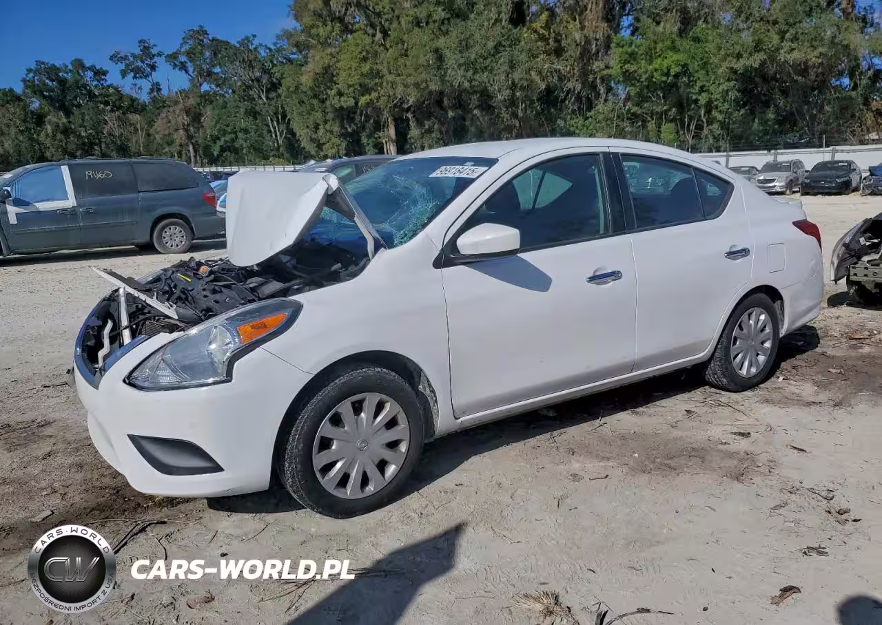 2019 Nissan Versa S