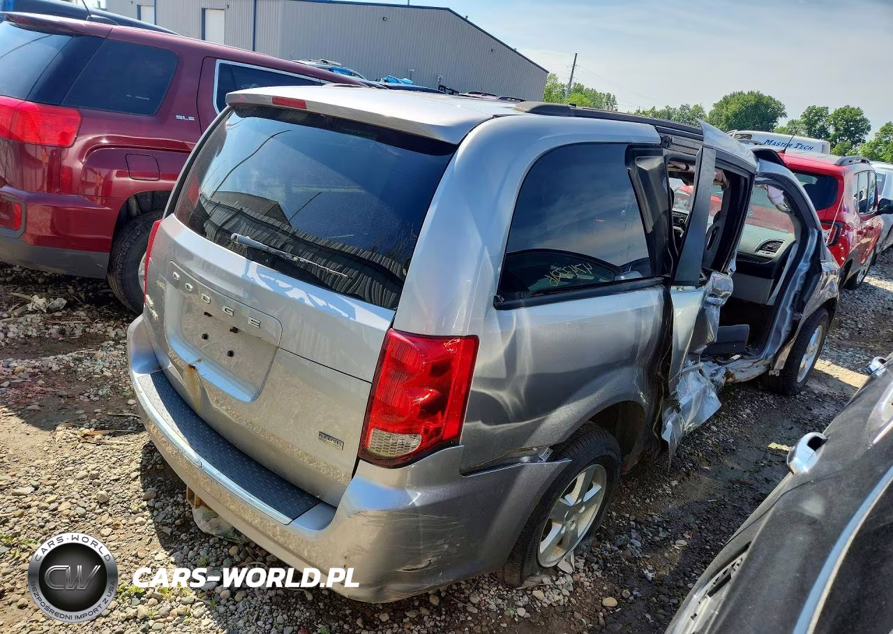 2013 Dodge Grand Caravan Sxt VIN:2C4RDGCC8DR581334 - 3