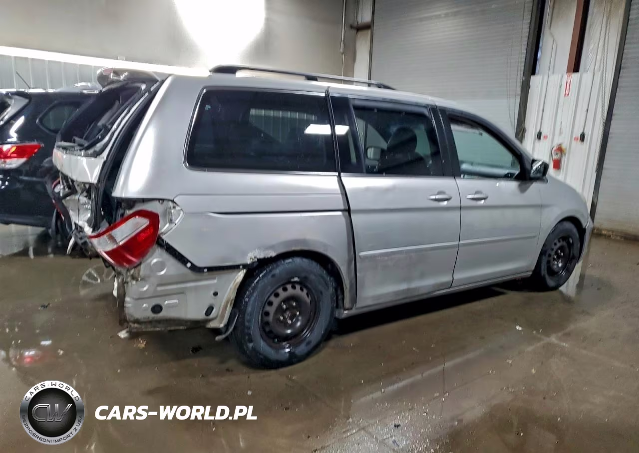 2005 Honda Odyssey Touring VIN:5FNRL38895B121497 - 3