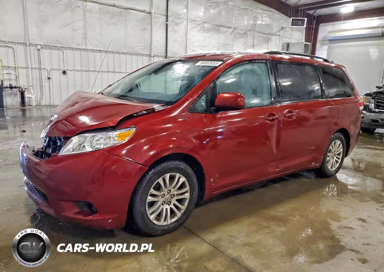 2012 Toyota Sienna Xle