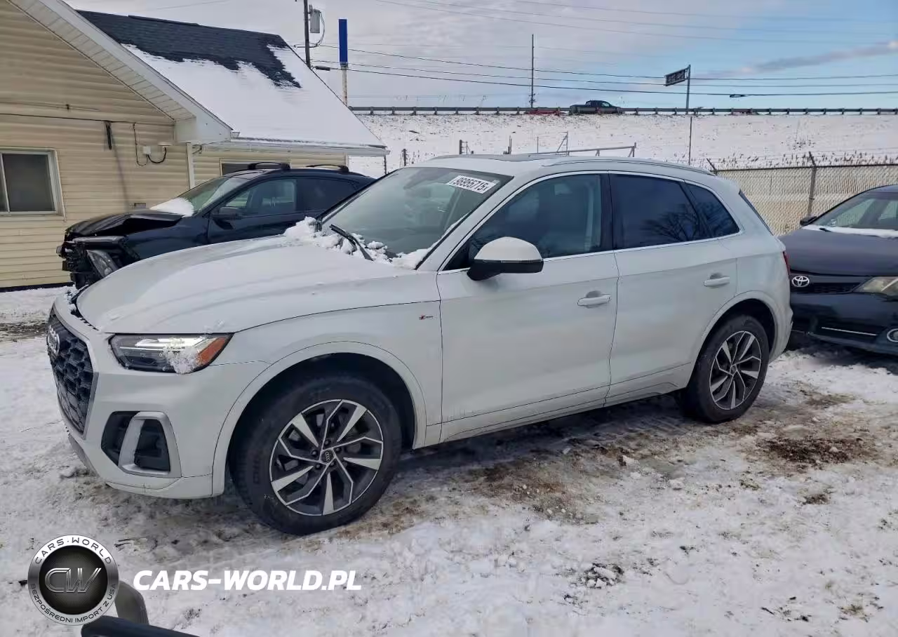 2022 Audi Q5 Premium Plus 45
