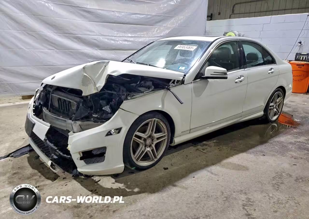 2012 Mercedes-Benz C 300 4Matic