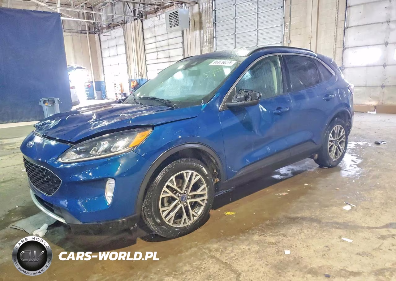 2020 Ford Escape Sel