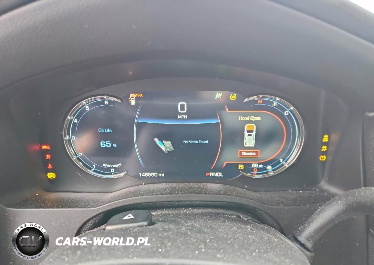 2018 Cadillac Escalade Luxury VIN:1GYS4BKJ1JR103885 - 9